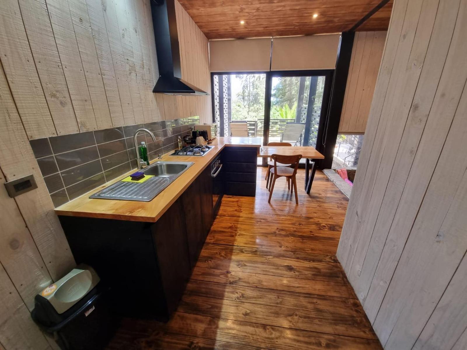 Surf Lodge Punta De Lobos 피칠레무 외부 사진