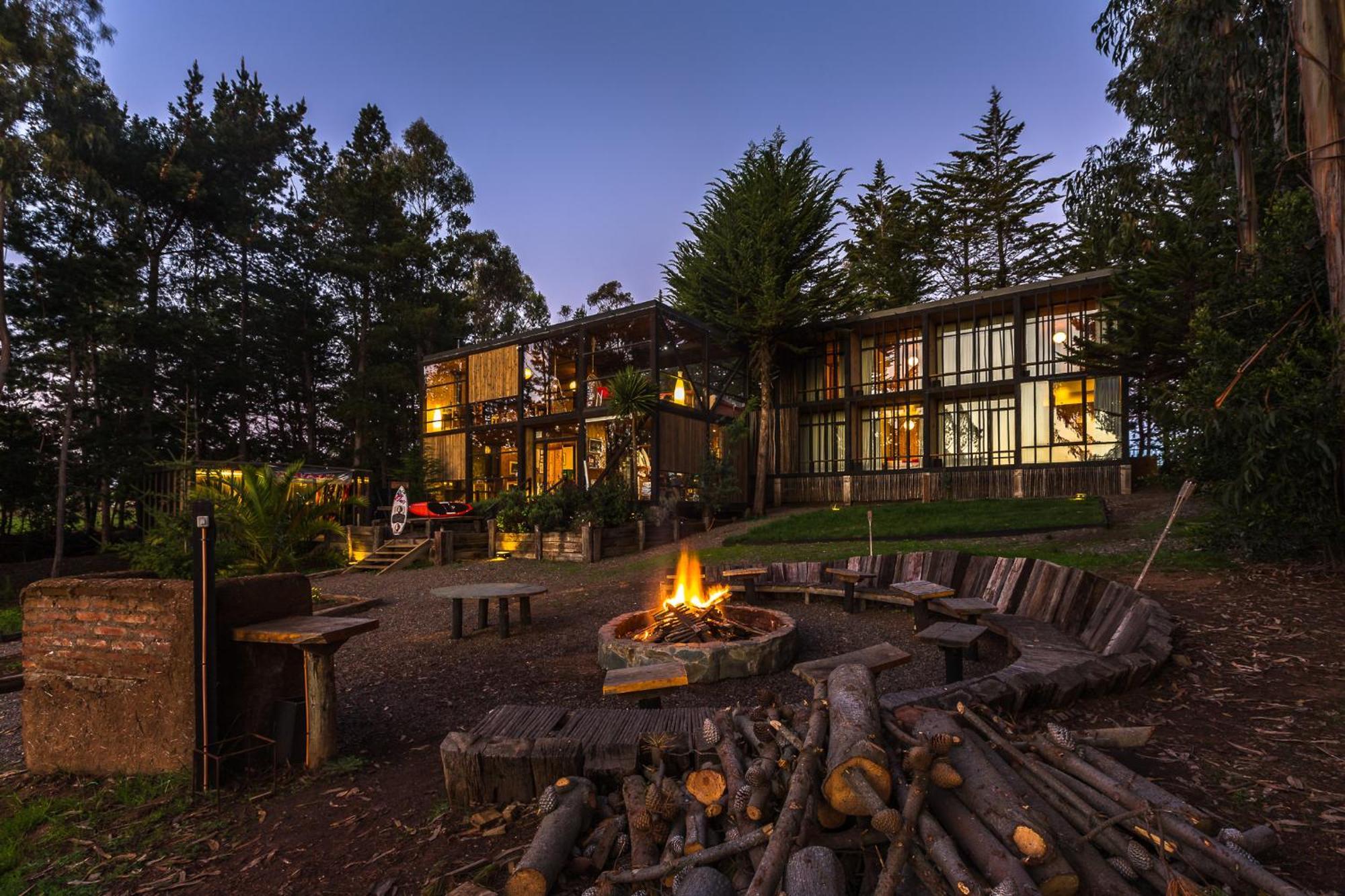 Surf Lodge Punta De Lobos 피칠레무 외부 사진